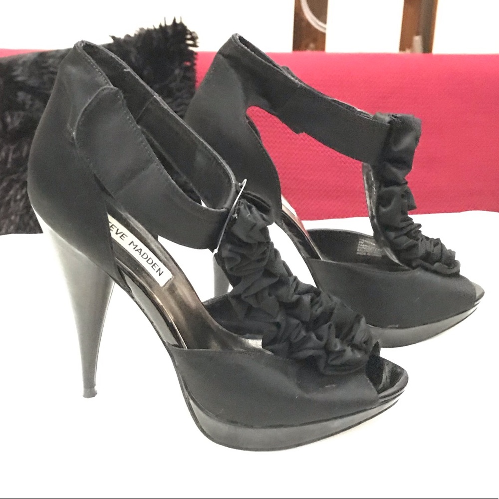 Steve Madden fiesta black heels Size 8